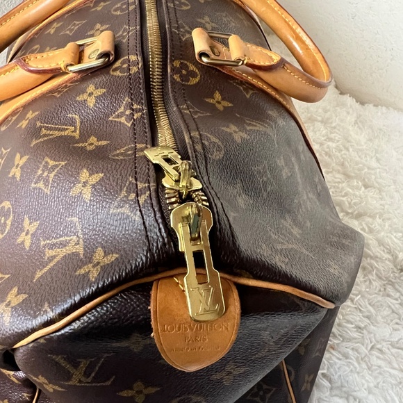 Louis Vuitton Monogram Keepall 45 Vintage - Picture 9 of 9